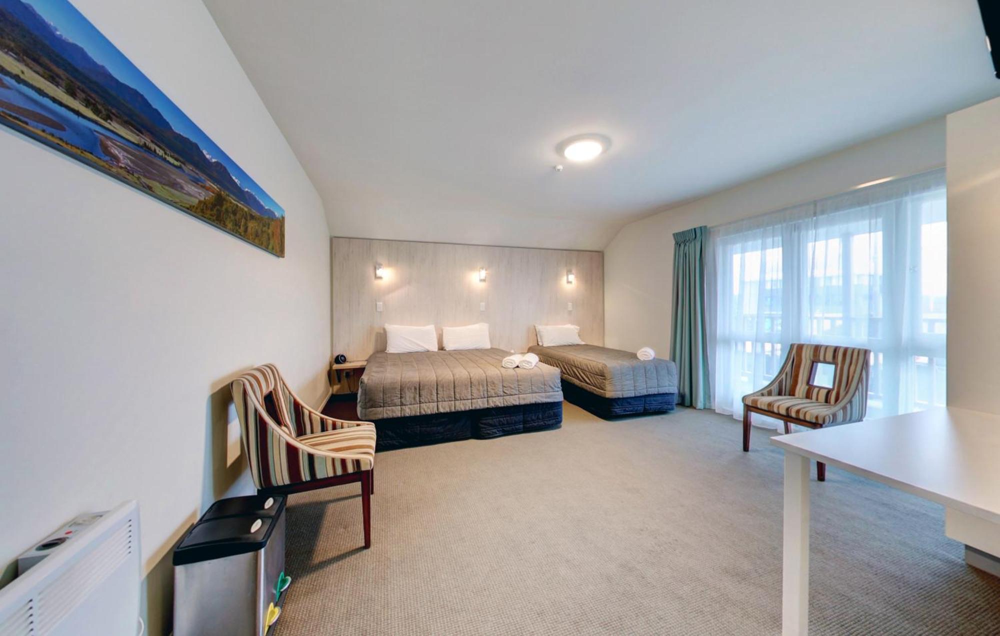 Beachfront Hotel Гокітіка Екстер'єр фото