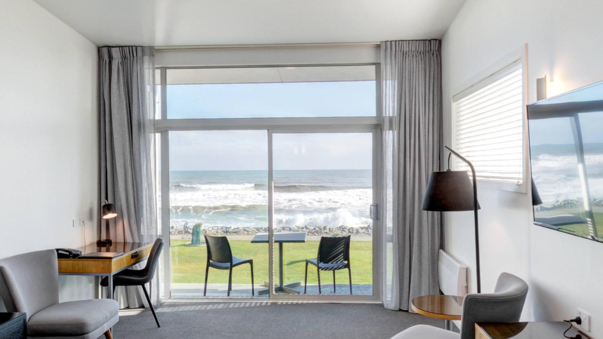 Beachfront Hotel Гокітіка Екстер'єр фото